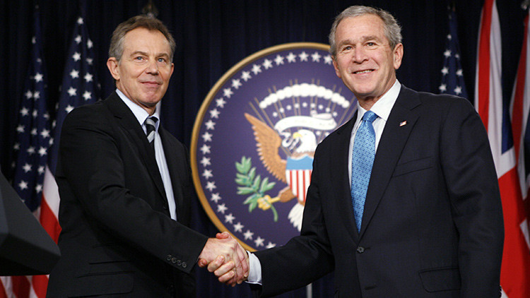 Resultado de imagen de Filtración: Bush y Blair acordaron invadir Irak un año antes de que comenzara la guerra