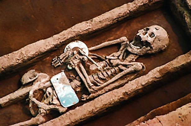 https://i0.wp.com/mysteryplanet.com.ar/site/wp-content/uploads/2017/07/giants-found-china3.jpg