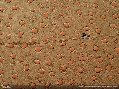 Los misteriosos círculos en Namibia