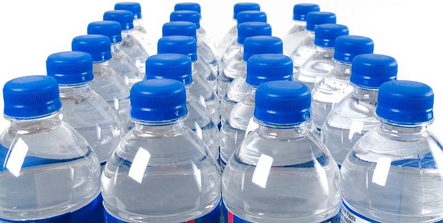 Otra razón mas para no beber agua embotellada, tiene más polonio radiactivo que la del grifo Otra razón mas para no beber agua embotellada, tiene más polonio radiactivo que la del grifo