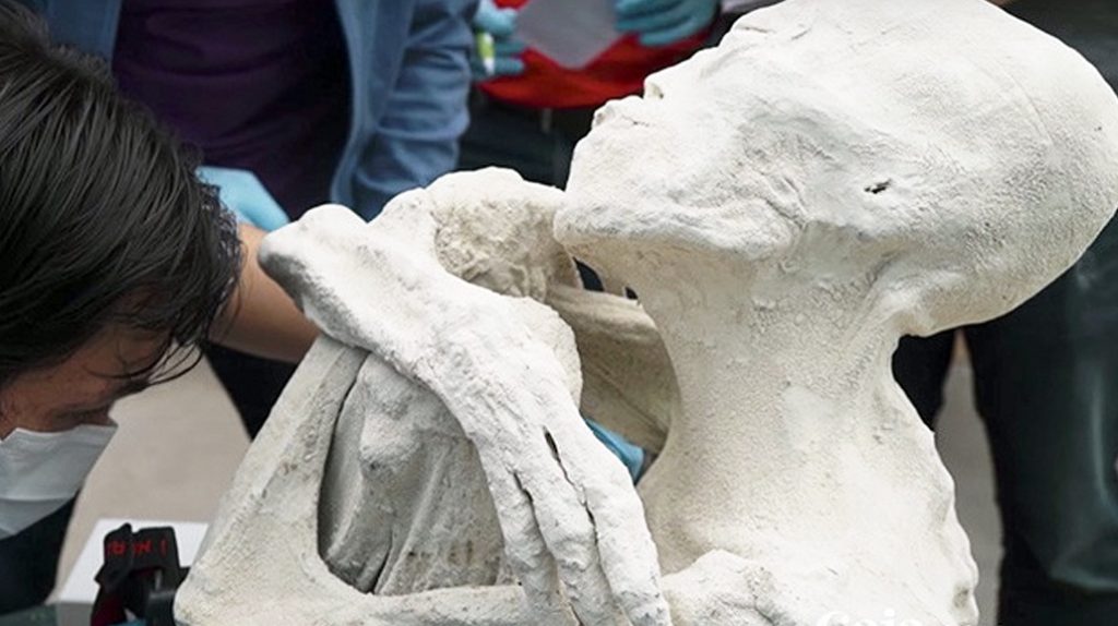 LA MISTERIOSA MOMIA DE PERÚ TIENE LOS MISMOS CROMOSOMAS QUE LOS HUMANOS, PERO NO SU ANATOMÍA