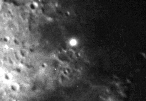 Luces en la luna
