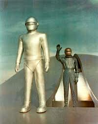 Se acerca un Falso contacto Extraterrrstre... ¿Que opinas?