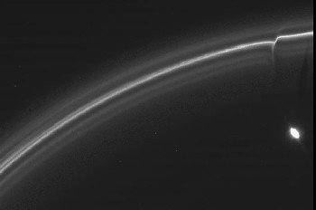 Los anillos de Saturno podrían haber sido construidos artificialmente.