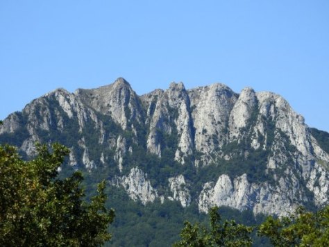 El fin del mundo en el Monte de Bugarach El fin del mundo en el Monte de Bugarach