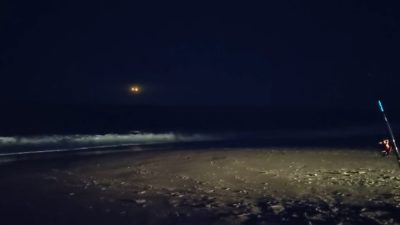 LAS MANIOBRAS DE LOS OVNIS SON CADA VEZ MÁS ESPECTACULARES