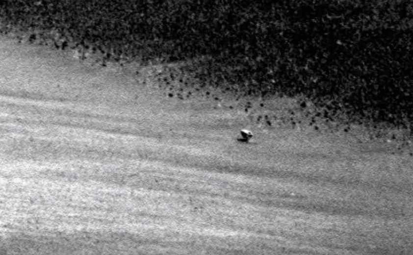 MARS, el Rover Opportunity fotografía un misterioso 