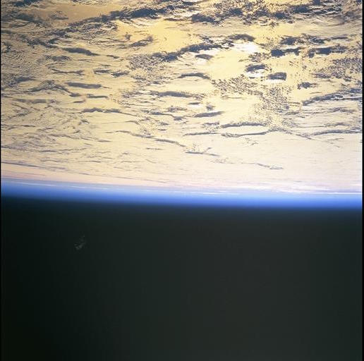 El “Caballero negro”, ¿ satélite Ovni o basura espacial ?