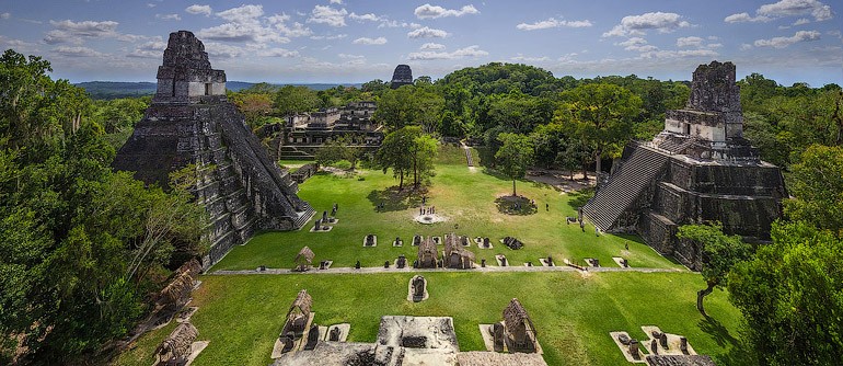 Los Mayas Los Mayas