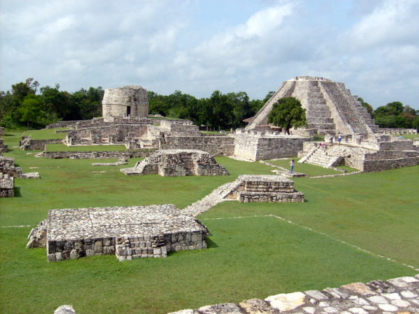 Los Mayas Los Mayas
