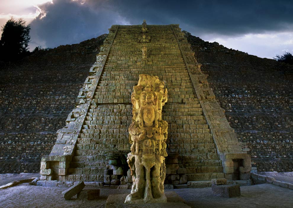 Los Mayas Los Mayas