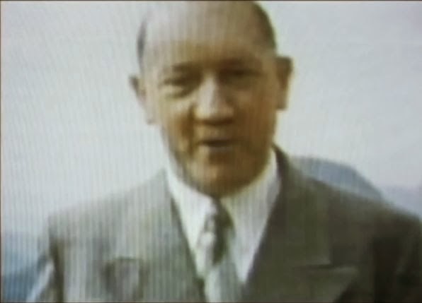 El periodista y biógrafo argentino Abel Basti afirmó que Hitler se refugió en la ciudad de Villa La Angostura al sur de argentina hasta el día de su muerte. El periodista y biógrafo argentino Abel Basti afirmó que Hitler se refugió en la ciudad de Villa La Angostura al sur de argentina hasta el día de su muerte.