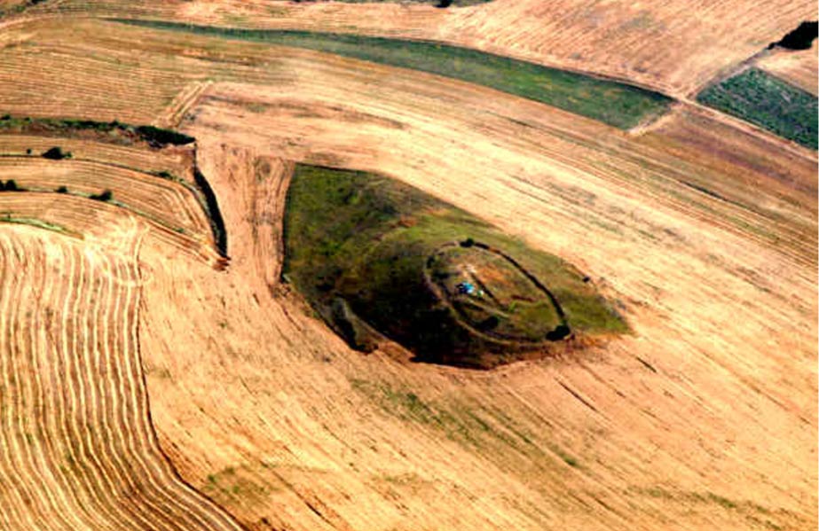 Geoglifo en República de Macedonia puede apuntar a una conexión real con alineación astronómica Geoglifo en República de Macedonia puede apuntar a una conexión real con alineación astronómica