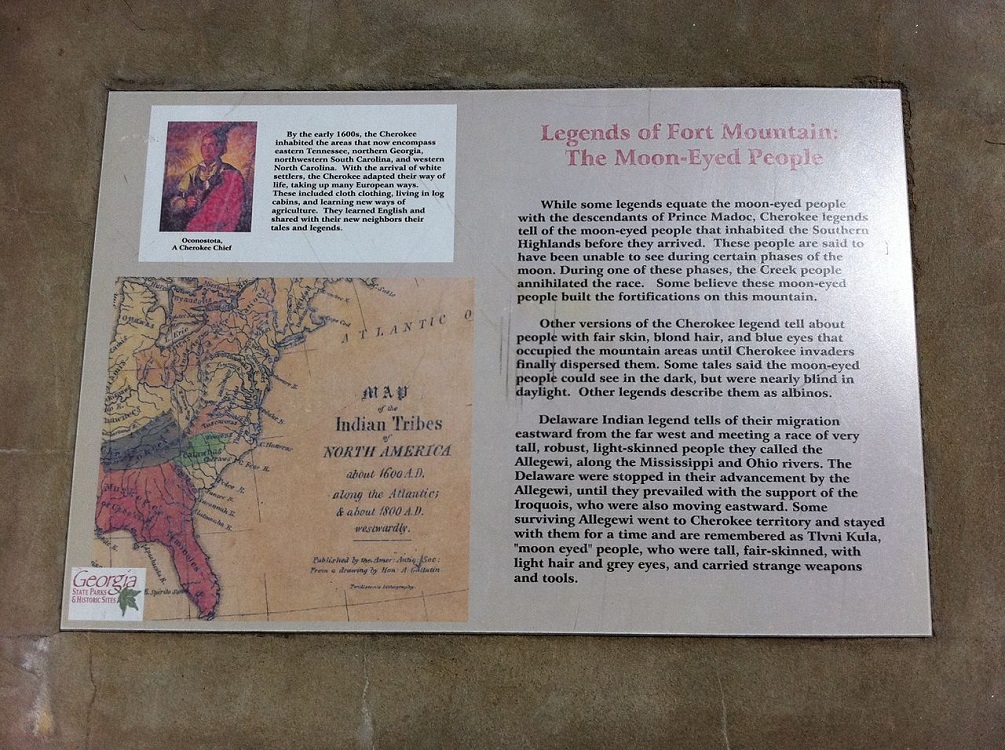 El misterio de la gente de ojos lunares De la Antigua Tradición Cherokee El misterio de la gente de ojos lunares De la Antigua Tradición Cherokee