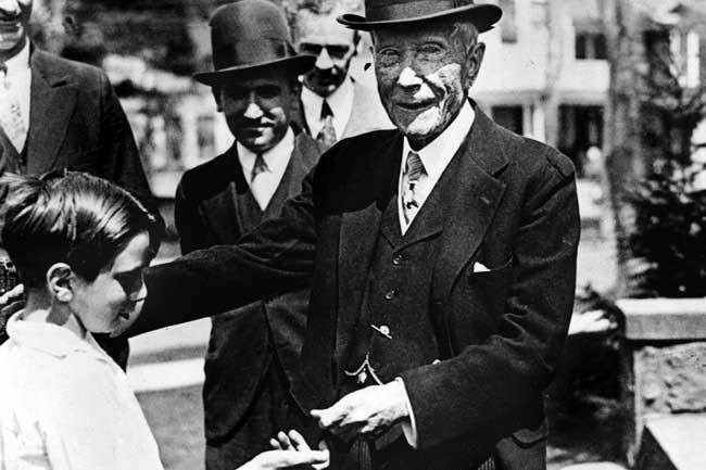 Rockefeller y el asesinato de masas.