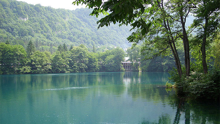 El lago sin fondo