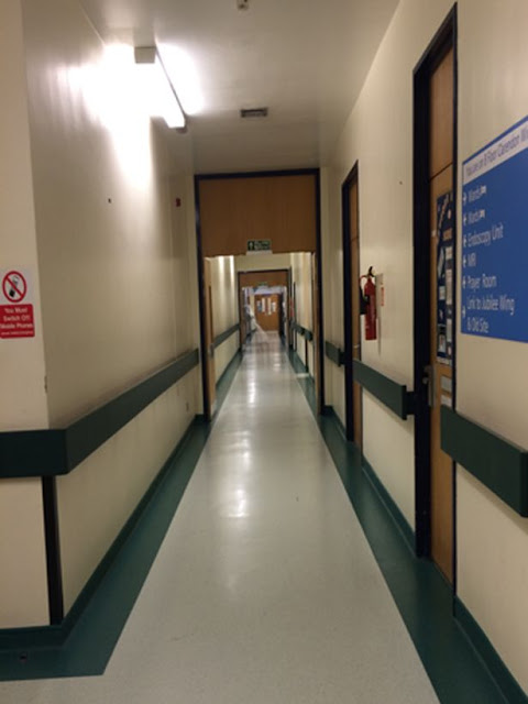 Una Supuesta Mujer Fantasma Tomada en Un Hospital en UK
