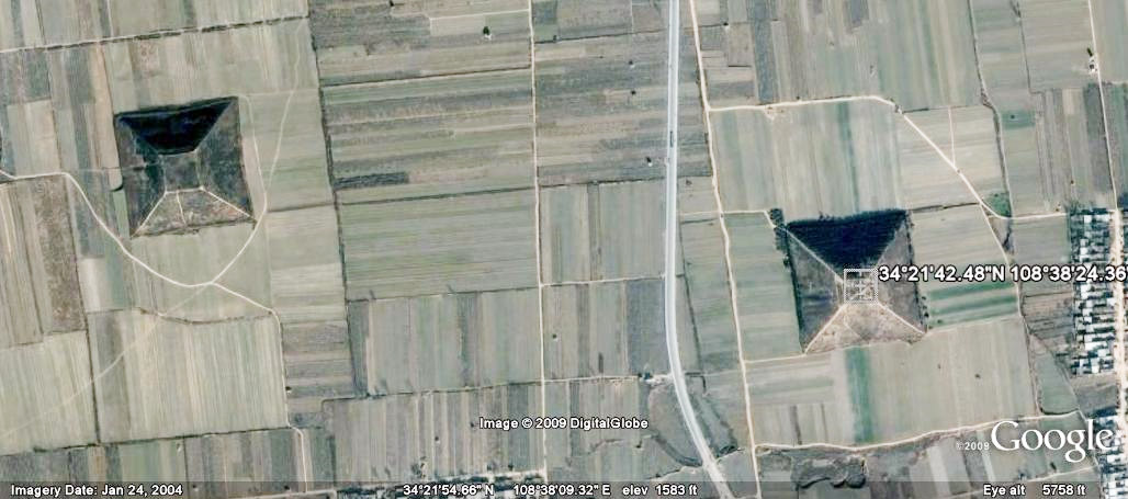 China, hace 12,000 años, una raza extraterrestre usó la pirámide de Xiangyang como puerto espacial China, hace 12,000 años, una raza extraterrestre usó la pirámide de Xiangyang como puerto espacial
