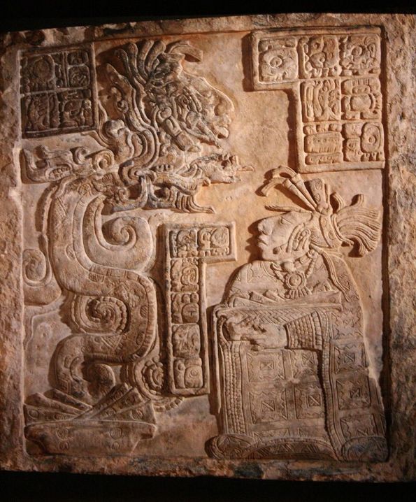 ¿Los Dioses Mayas/Aztecas Eran Realmente Alien Reptilianos?