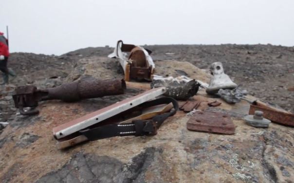 Los investigadores han descubierto el secreto -construido base de nazi para buscar antigua artifacts- en el artico Los investigadores han descubierto el secreto -construido base de nazi para buscar antigua artifacts- en el artico