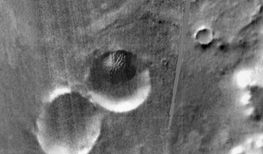 MARS, el orbitador de la NASA fotografía un enorme MARS, el orbitador de la NASA fotografía un enorme