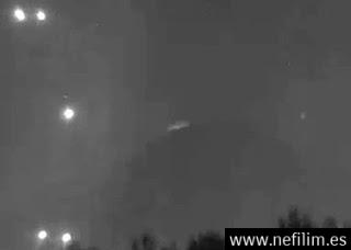 ¿Qué Son Esas ExtrañAs Luces Que Flotan Sobre El Volcan Mexicano? Cazadores De Ovnis Dicen Que PodríAn Ser Extraterrestres Que Vigilan La Tierra ¿Qué Son Esas ExtrañAs Luces Que Flotan Sobre El Volcan Mexicano? Cazadores De Ovnis Dicen Que PodríAn Ser Extraterrestres Que Vigilan La Tierra