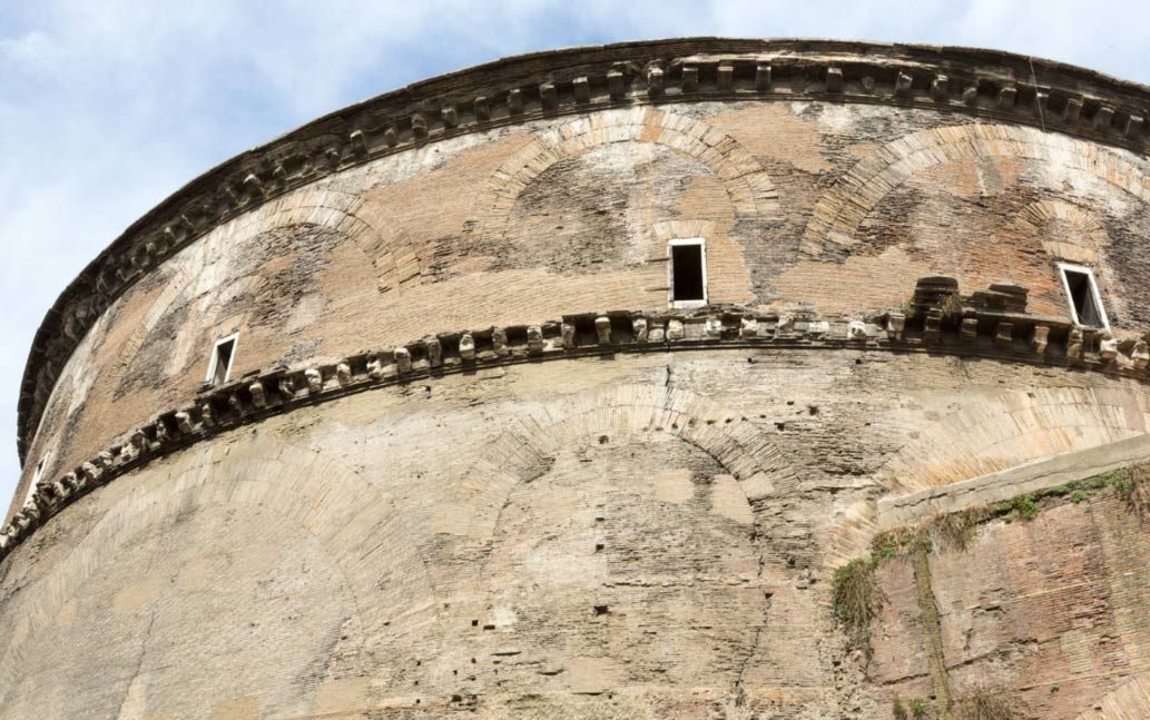 El HORMIGÓN romano era 1000 veces MEJOR que el ACTUAL. (Y menos contaminante)