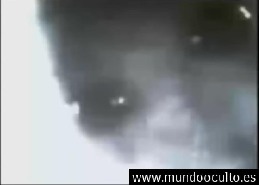 LOS DEMONIOS DE LA CUARTA DIMENSIÓN