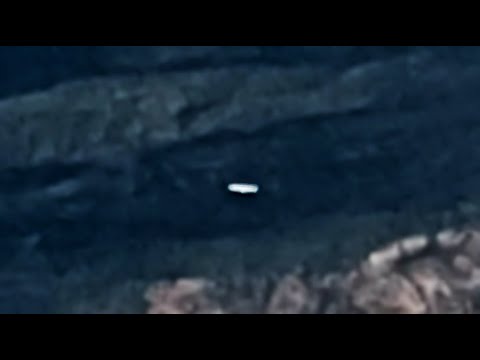 Piloto filma un OVNI volando sobre el Parque Nacional Zion, Utah