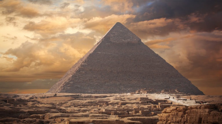 Estudio muestra que la pirámide de Giza concentra energía dentro de sus cámaras