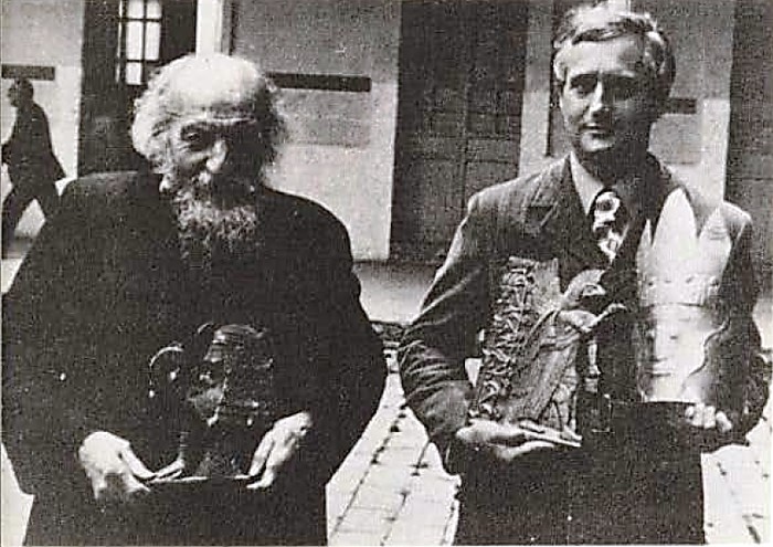 La recordada visita del estudioso norteamericano al Museo Crespi en los setenta, Richard Wingate uno de los grandes atlantólogos de su época