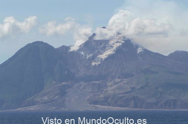 Avalancha de flujo de escombros volcánicos en el volcán Soufriere Hills, Montserrat.