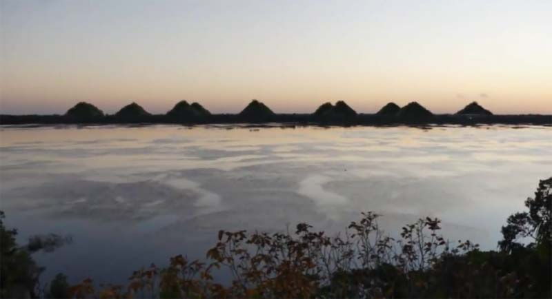 Pirámides de Paratoari: antiguos formaciones descubiertas en el Amazonas por un satélite (VÍDEO)