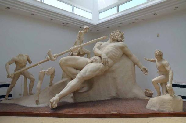 Estatua que representa El cegamiento de Polifemo (Carole Raddato / CC BY SA 2.0)