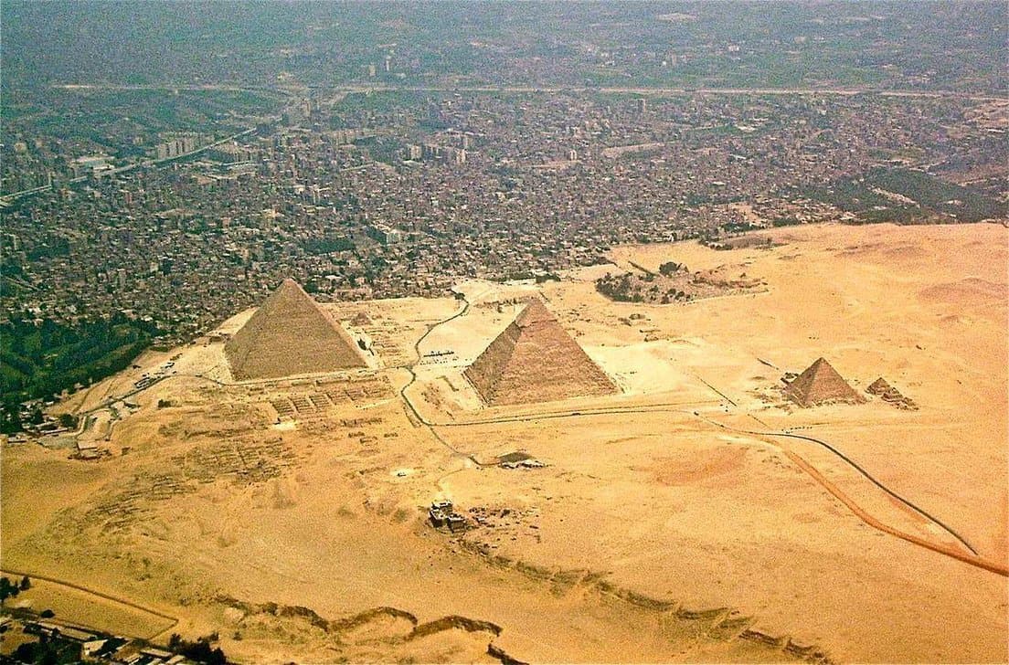 Las máquinas avanzadas de origen desconocido mencionadas en un texto del 440 a. C. pueden haber ayudado a construir las pirámides de Egipto 3