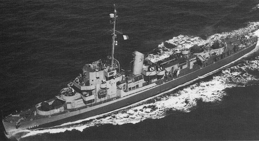 Nicolás Tesla y El Barco de la Segunda Guerra Mundial Que Viajo al Futuro