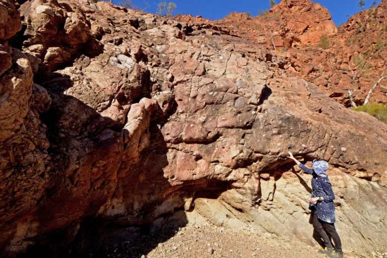 Depósitos glaciares de la Formación Sturt, de la glaciación Sturtiana de hace unos 717-664 millones de años, en el norte de la cordillera Flinders (Australia), cerca del Santuario Natural de Arkaroola