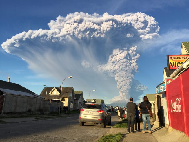¿POR QUÉ AUMENTAN LAS ERUPCIONES VOLCÁNICAS Y LOS TERREMOTOS POR TODO EL MUNDO? ¿POR QUÉ AUMENTAN LAS ERUPCIONES VOLCÁNICAS Y LOS TERREMOTOS POR TODO EL MUNDO?