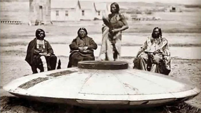 La «Gente Hormiga» de las antiguas Creencias Hopi La «Gente Hormiga» de las antiguas Creencias Hopi