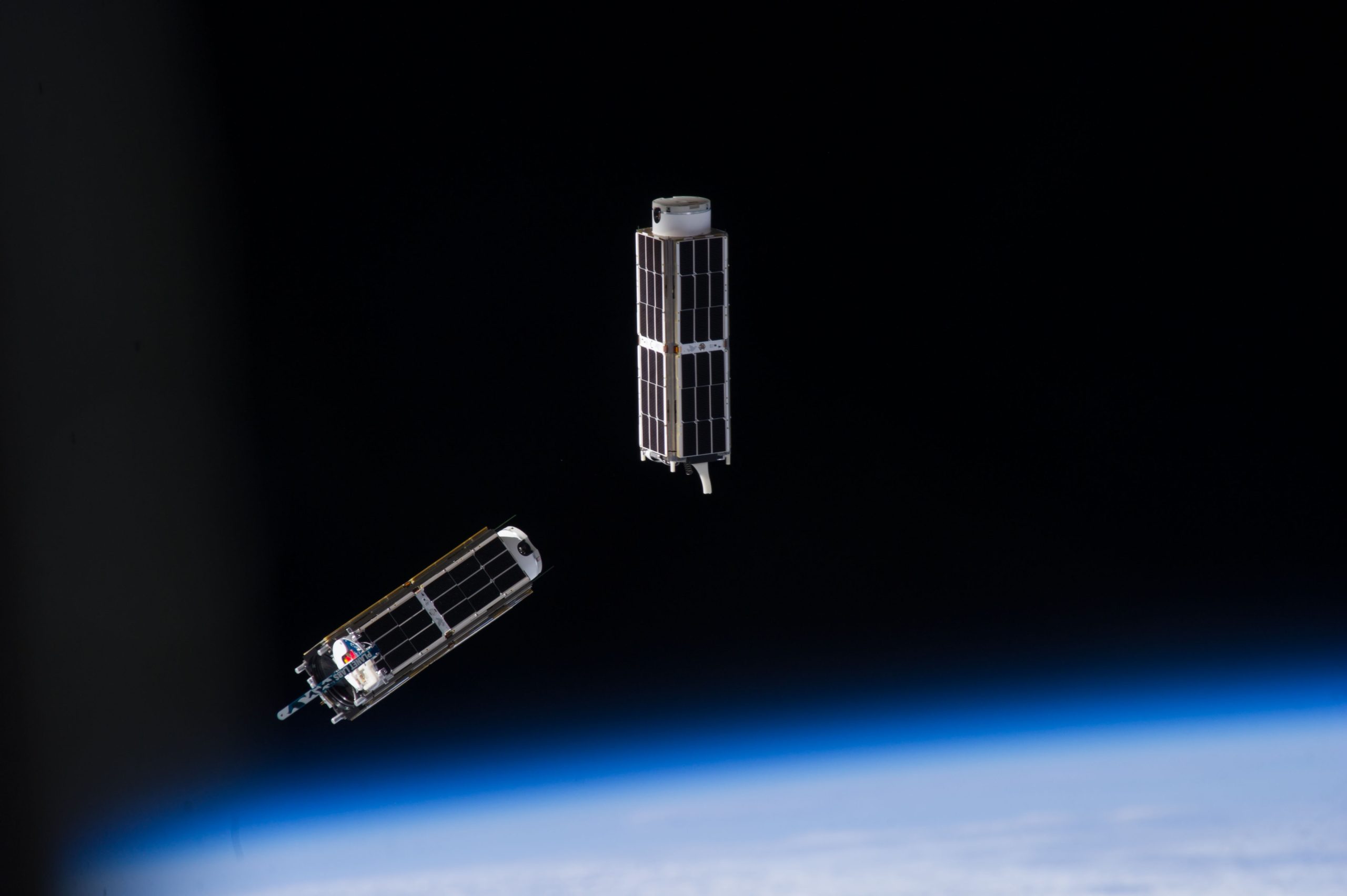 Exploradores espaciales en miniatura: cómo los CubeSats están allanando el camino para futuras misiones espaciales