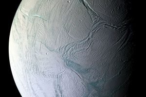 La luna de Saturno, Encélado